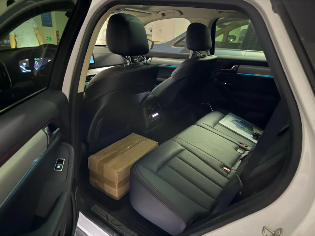 2018 BYD Tang 2.0T 205HP L4 6DCT PHEV 19.96KWH,autocango,china used car exporter,china ev exporter,chinese used car exporter,chinese used ev exporter