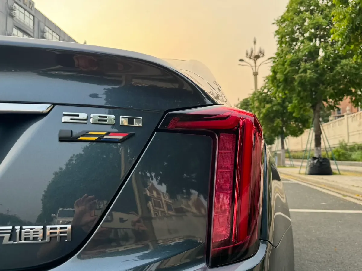 2021 Cadillac CT5 2.0T 237HP L4 10AT,autocango,china used car exporter,china ev exporter,chinese used car exporter,chinese used ev exporter