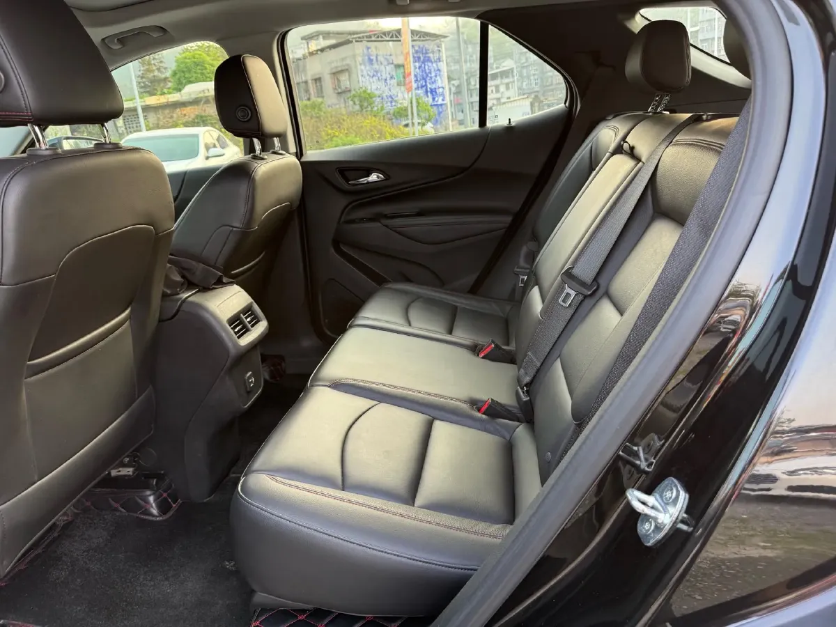 2019 Chevrolet Equinox 2.0T 260HP L4 9AT,autocango,china used car exporter,china ev exporter,chinese used car exporter,chinese used ev exporter