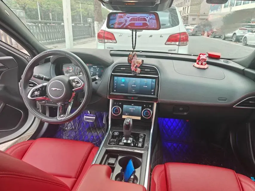 2024 Jaguar XEL 2.0T 250HP L4 8AT,autocango,china used car exporter,china ev exporter,chinese used car exporter,chinese used ev exporter