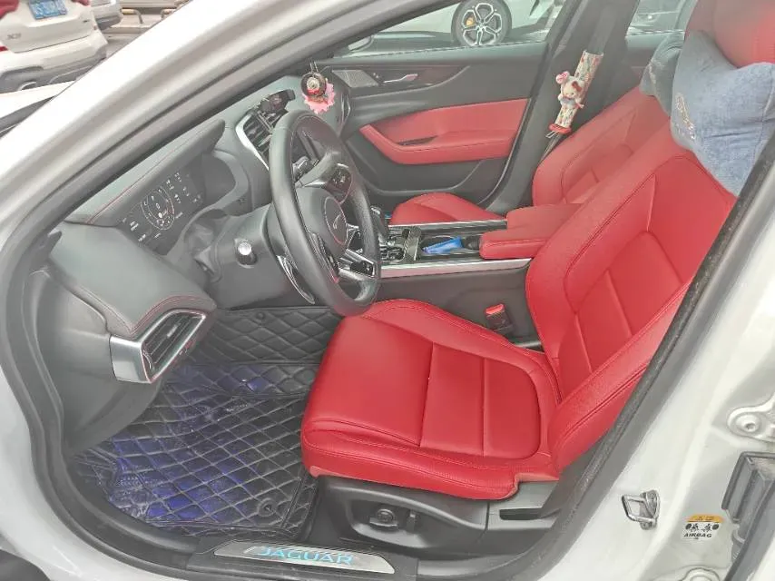 2024 Jaguar XEL 2.0T 250HP L4 8AT,autocango,china used car exporter,china ev exporter,chinese used car exporter,chinese used ev exporter