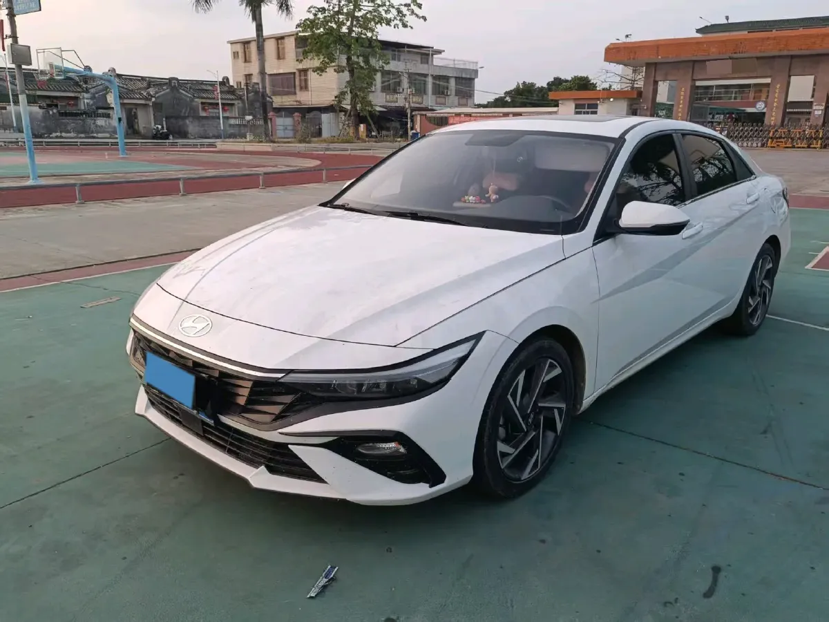 2023 Hyundai Elantra 1.5L 115HP L4 CVT,autocango,china used car exporter,china ev exporter,chinese used car exporter,chinese used ev exporter