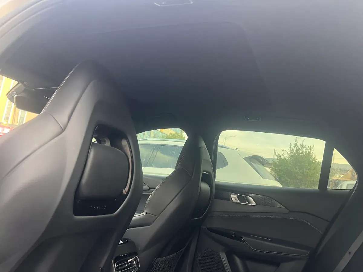 2022 LYNK&CO 03 2.0T 190HP L4 7DCT,autocango,china used car exporter,china ev exporter,chinese used car exporter,chinese used ev exporter