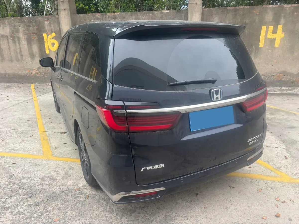 2022 Honda Odyssey 2.0L 146HP L4 E-CVT Hybrid,autocango,china used car exporter,china ev exporter,chinese used car exporter,chinese used ev exporter