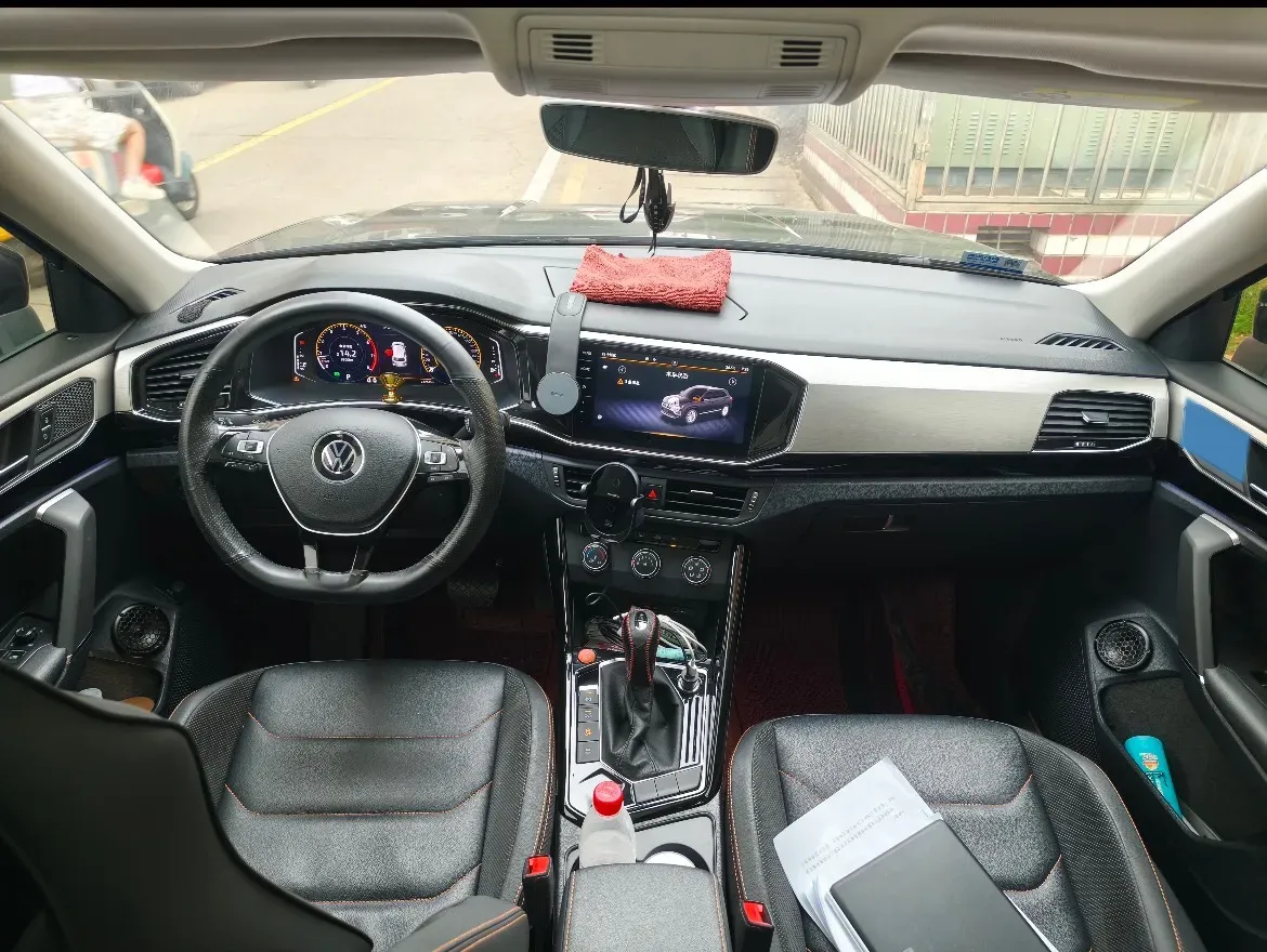 2021 Volkswagen Tayron 2.0T 186HP L4 7DCT,autocango,china used car exporter,china ev exporter,chinese used car exporter,chinese used ev exporter