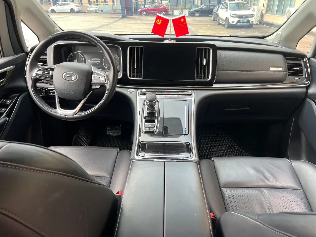 2021 GAC Trumpchi M8 2.0T 252HP L4 8AT,autocango,china used car exporter,china ev exporter,chinese used car exporter,chinese used ev exporter
