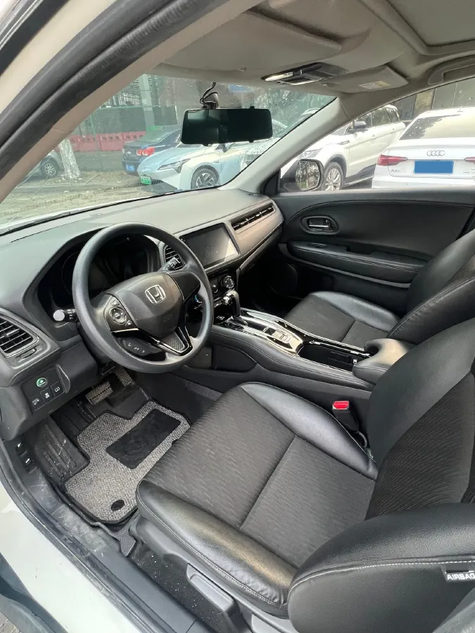 2020 Honda Vezel 1.5L 131HP L4 CVT,autocango,china used car exporter,china ev exporter,chinese used car exporter,chinese used ev exporter