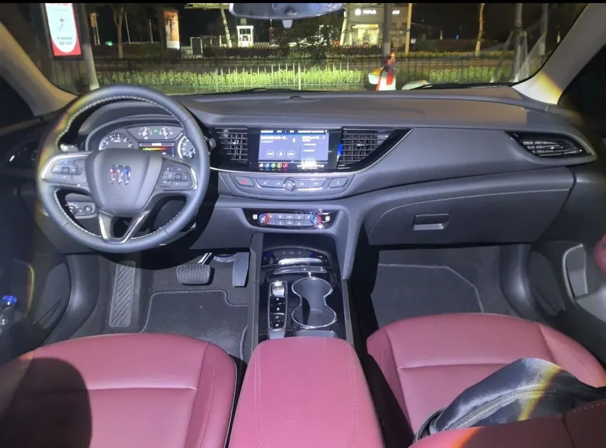 2025 Buick Regal 1.5T 169HP L4 9AT,autocango,china used car exporter,china ev exporter,chinese used car exporter,chinese used ev exporter