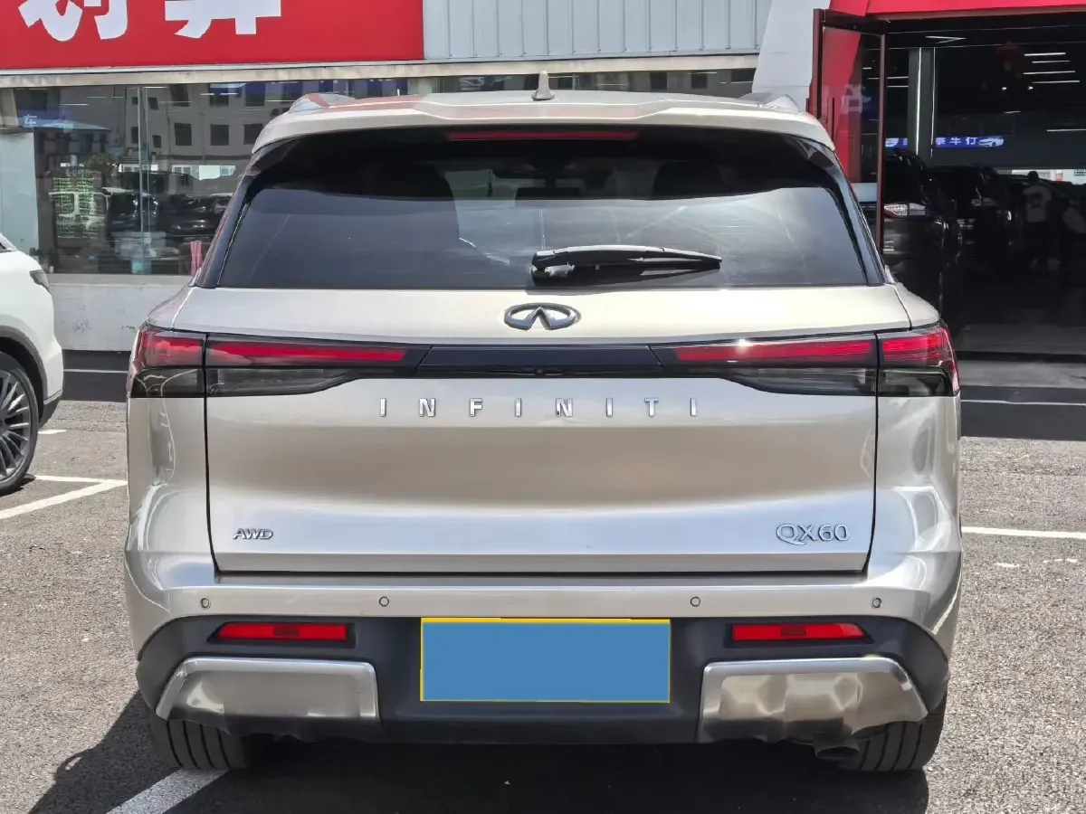 2022 Infiniti QX60 2.0T 252HP L4 9AT,autocango,china used car exporter,china ev exporter,chinese used car exporter,chinese used ev exporter