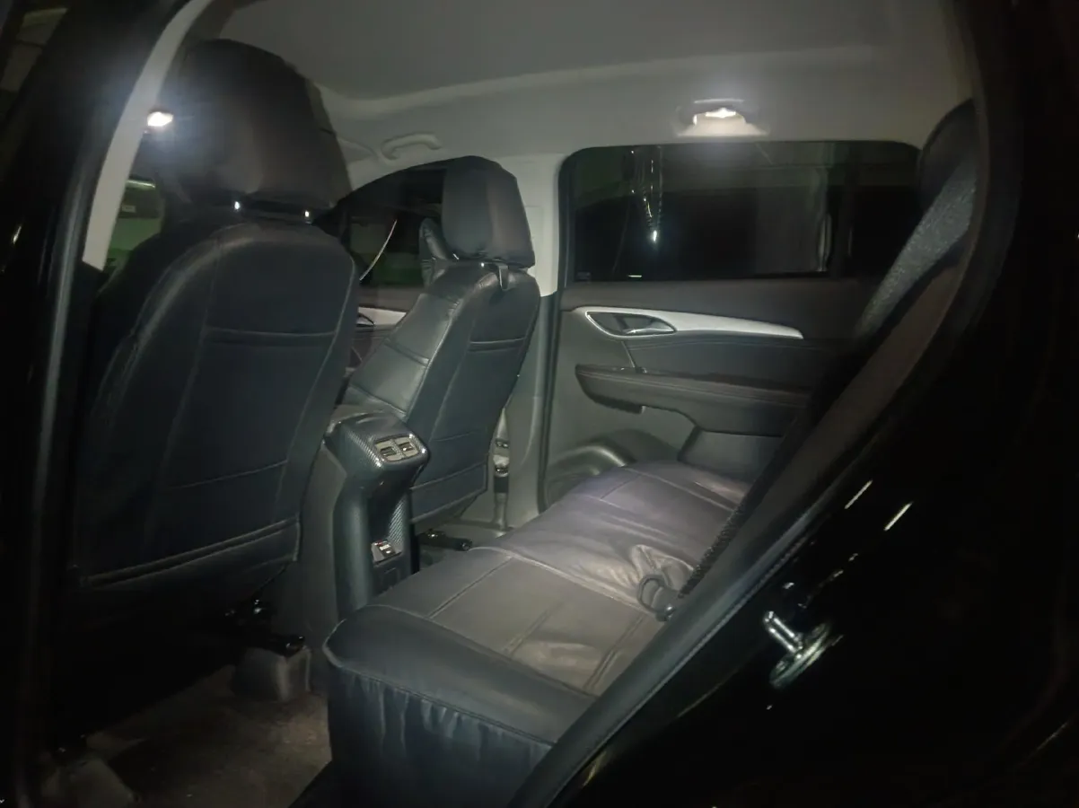 2025 Buick EnvisionPlus 2.0T 237HP L4 9AT,autocango,china used car exporter,china ev exporter,chinese used car exporter,chinese used ev exporter