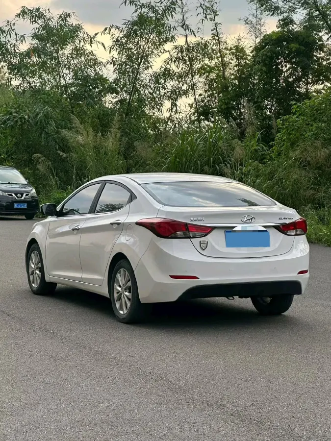 2016 Hyundai Elantra 1.6L 128HP L4 6AT,autocango,china used car exporter,china ev exporter,chinese used car exporter,chinese used ev exporter
