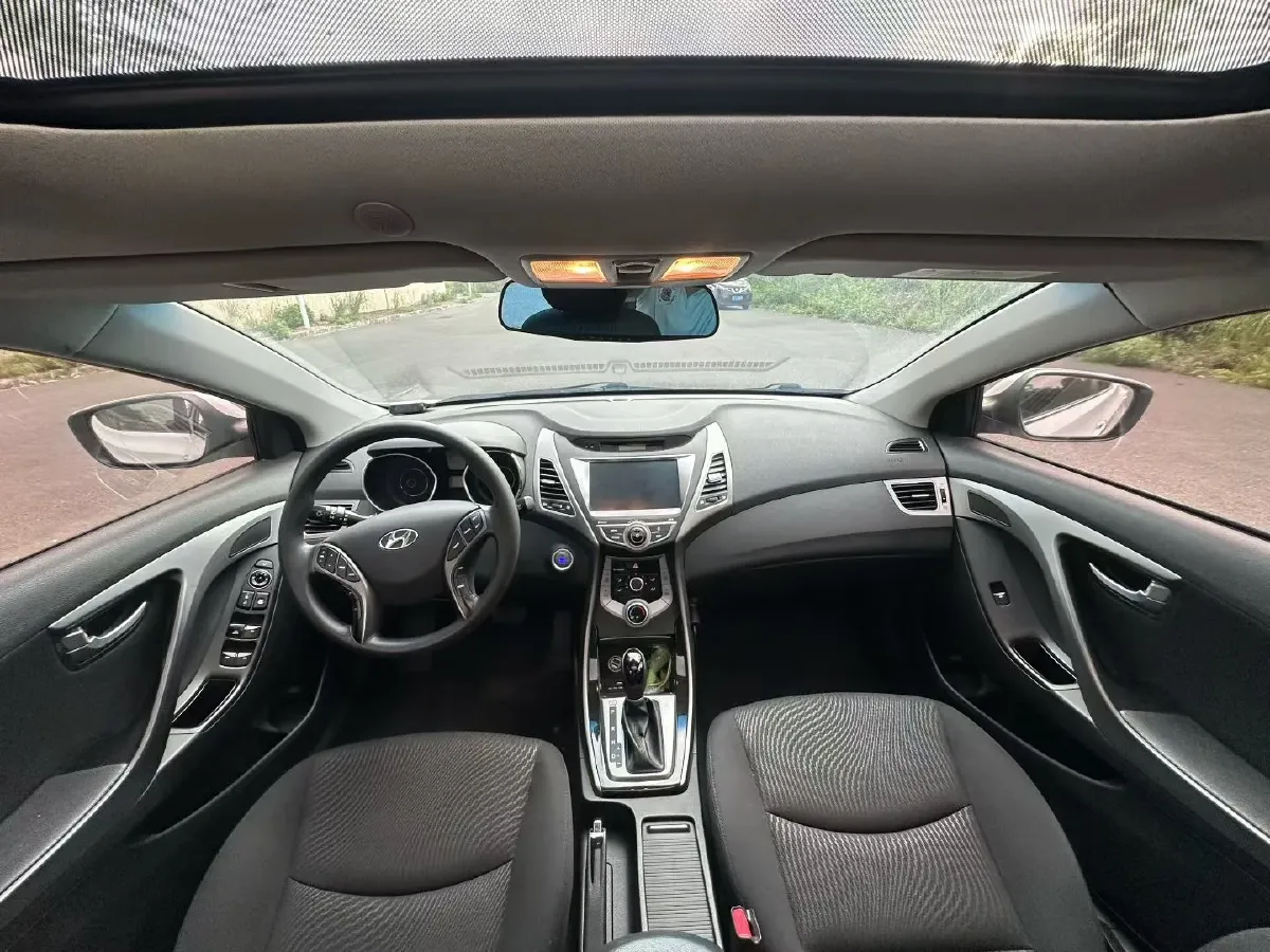 2016 Hyundai Elantra 1.6L 128HP L4 6AT,autocango,china used car exporter,china ev exporter,chinese used car exporter,chinese used ev exporter