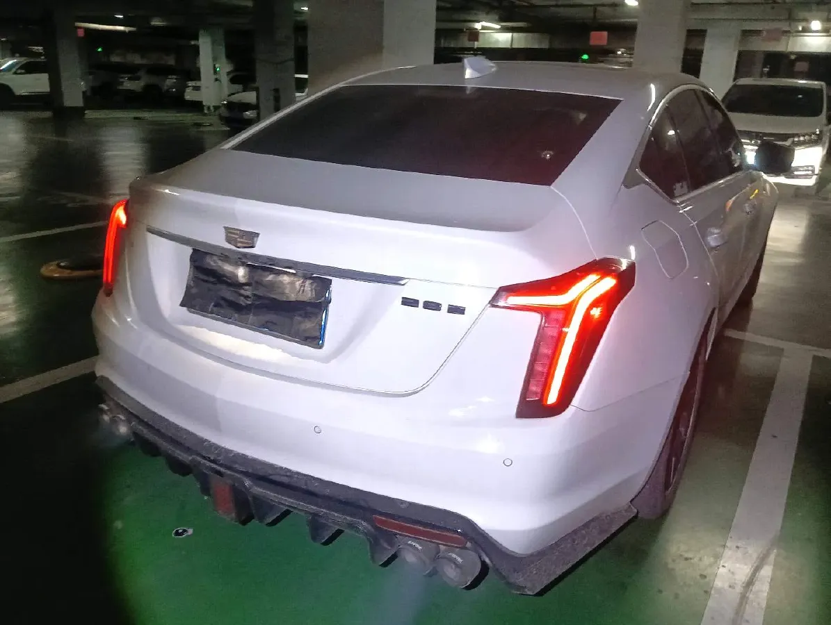 2020 Cadillac CT5 2.0T 241HP L4 10AT,autocango,china used car exporter,china ev exporter,chinese used car exporter,chinese used ev exporter