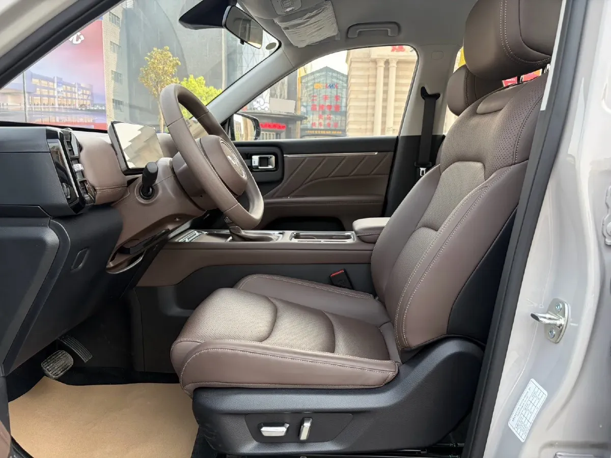 2026 Geely Galaxy Starshine 6 1.5L 112HP L4 1DHT PHEV,autocango,china used car exporter,china ev exporter,chinese used car exporter,chinese used ev exporter
