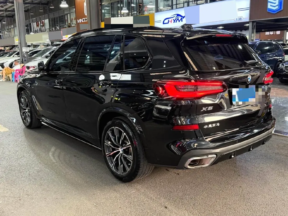 2022 BMW X5 2.0T 245HP L4 8AT,autocango,china used car exporter,china ev exporter,chinese used car exporter,chinese used ev exporter