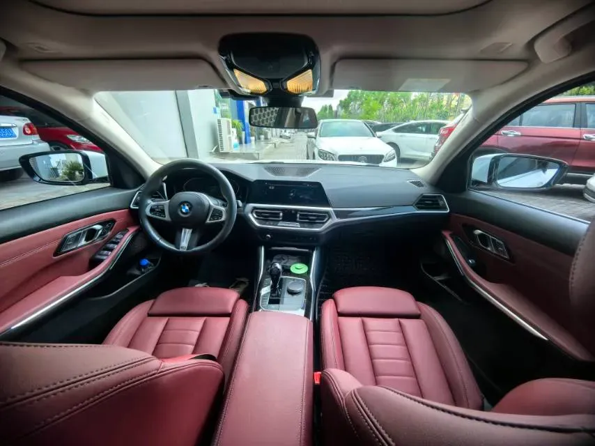 2021 BMW 3 Series 2.0T 184HP L4 8AT,autocango,china used car exporter,china ev exporter,chinese used car exporter,chinese used ev exporter