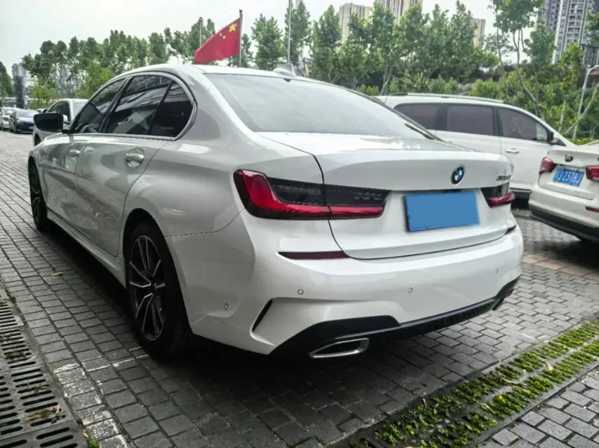 2021 BMW 3 Series 2.0T 184HP L4 8AT,autocango,china used car exporter,china ev exporter,chinese used car exporter,chinese used ev exporter