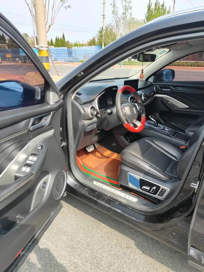 2018 WEY VV6 2.0T 197HP L4 7DCT,autocango,china used car exporter,china ev exporter,chinese used car exporter,chinese used ev exporter