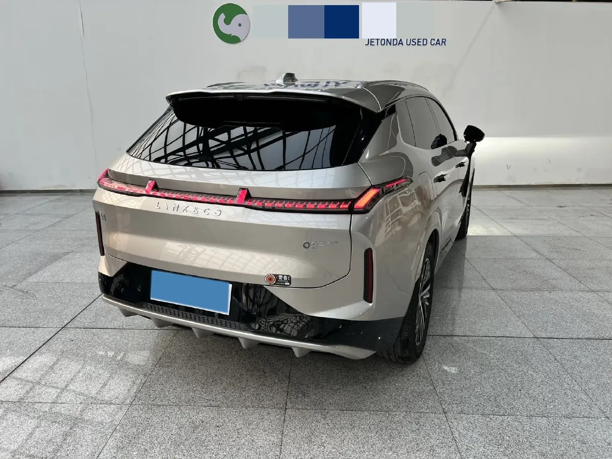 2025 LYNK&CO 08 EM-P 1.5T 163HP L4 3DHT PHEV 21.2KWH,autocango,china used car exporter,china ev exporter,chinese used car exporter,chinese used ev exporter