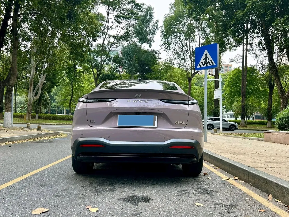 2024 ONVO L60 BEV 60KWH,autocango,china used car exporter,china ev exporter,chinese used car exporter,chinese used ev exporter