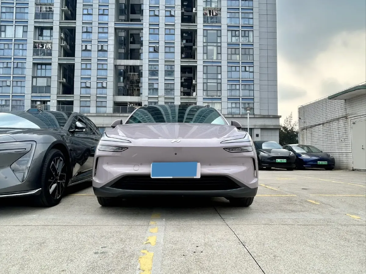 2024 ONVO L60 BEV 60KWH,autocango,china used car exporter,china ev exporter,chinese used car exporter,chinese used ev exporter