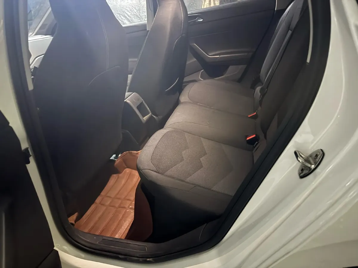 2021 Bestune T55 1.5T 169HP L4 7DCT,autocango,china used car exporter,china ev exporter,chinese used car exporter,chinese used ev exporter