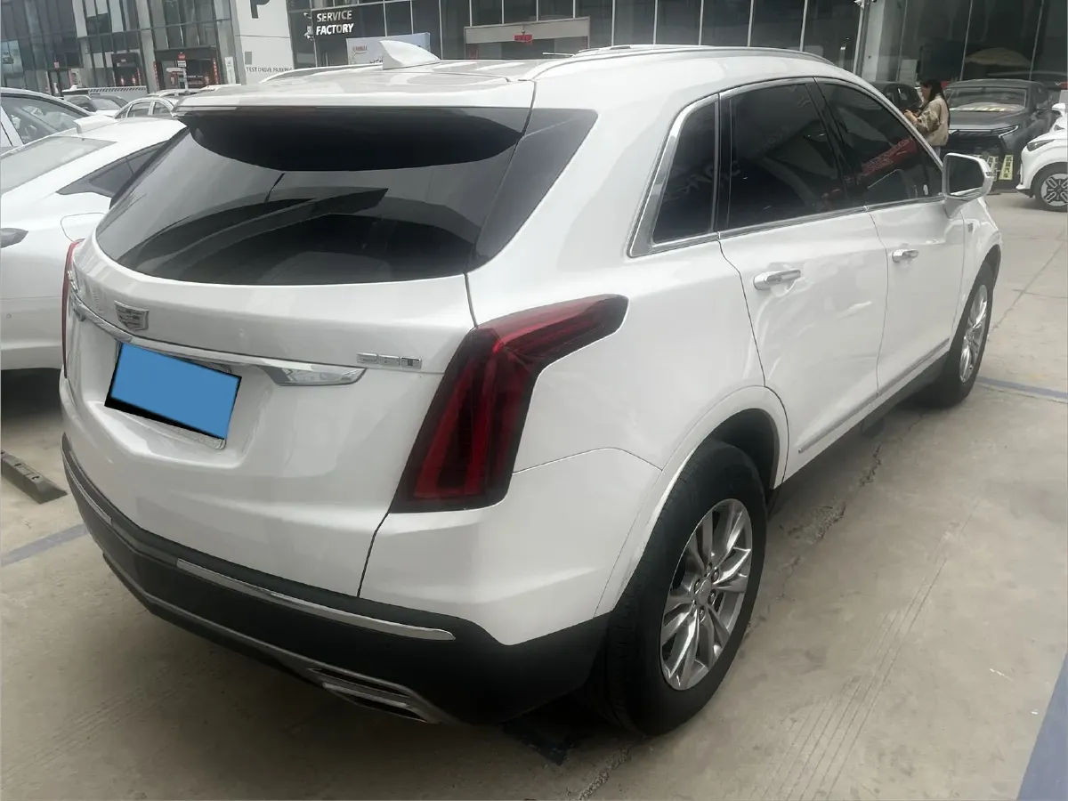 2020 Cadillac XT5 2.0T 237HP L4 9AT,autocango,china used car exporter,china ev exporter,chinese used car exporter,chinese used ev exporter