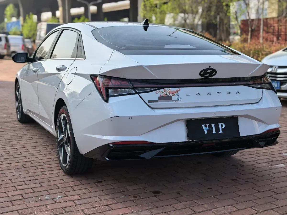 2021 Hyundai Elantra 1.5L 115HP L4 CVT,autocango,china used car exporter,china ev exporter,chinese used car exporter,chinese used ev exporter