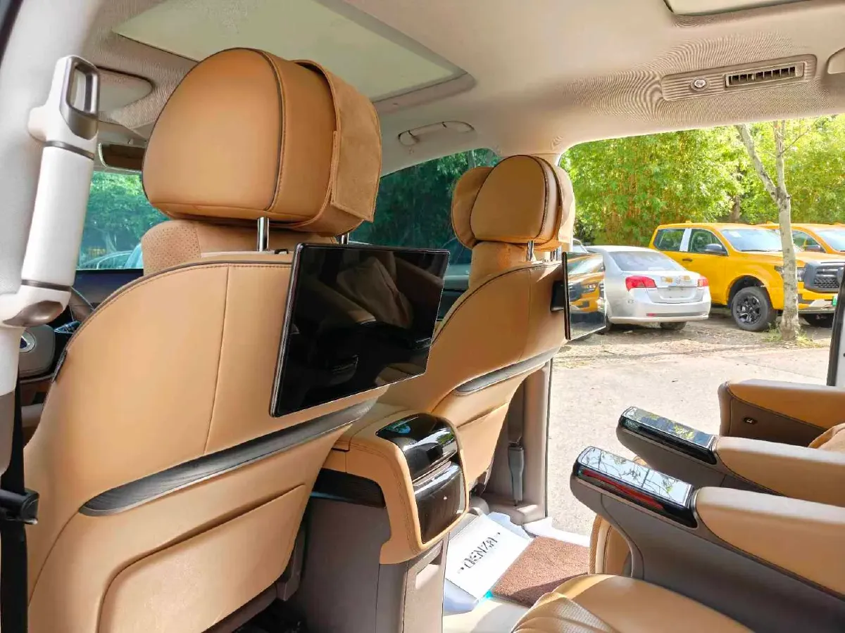 2022 Mercedes-Benz GLC Class 2.0T 197HP L4 9AT,autocango,china used car exporter,china ev exporter,chinese used car exporter,chinese used ev exporter