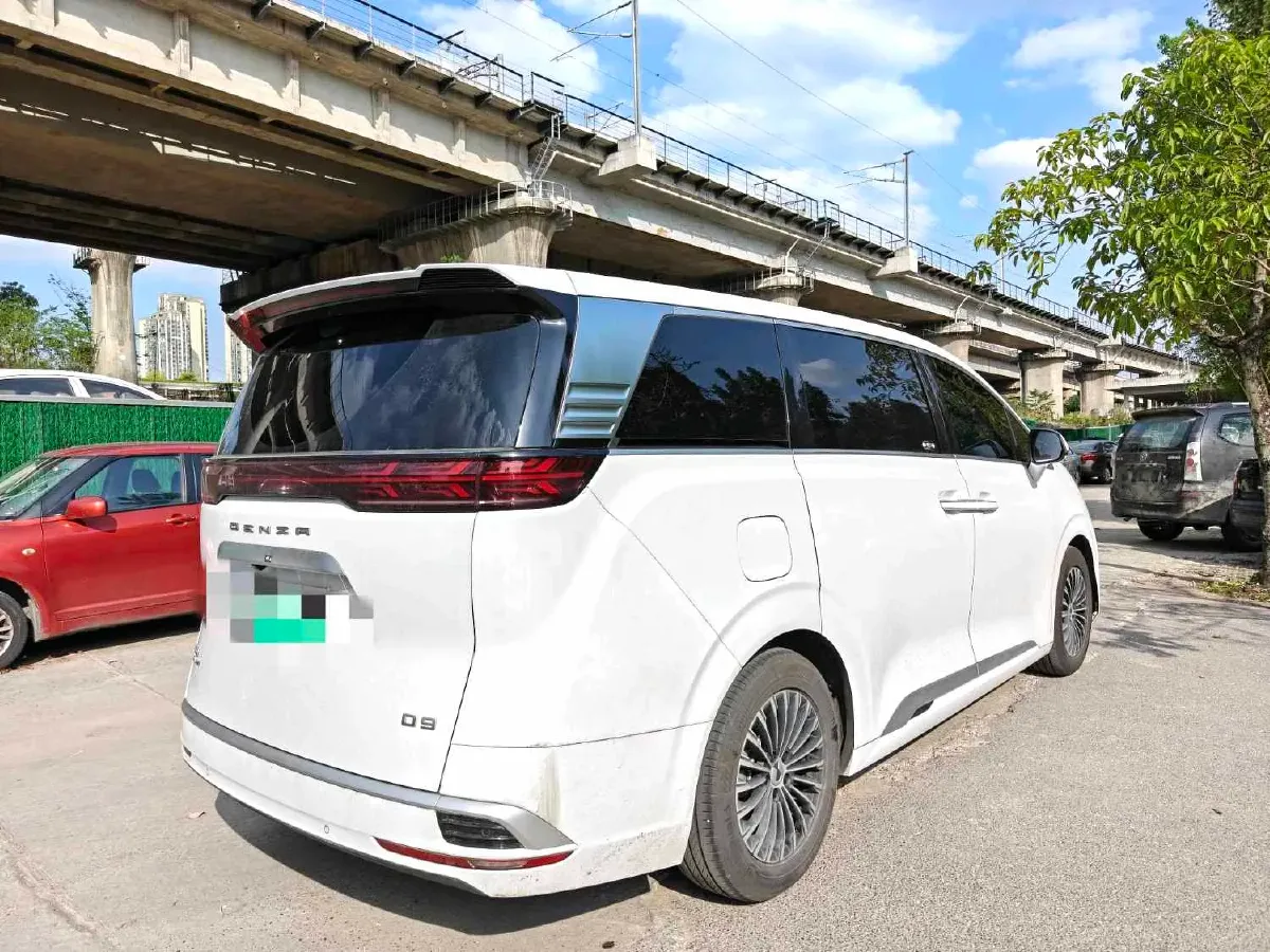 2022 Mercedes-Benz GLC Class 2.0T 197HP L4 9AT,autocango,china used car exporter,china ev exporter,chinese used car exporter,chinese used ev exporter