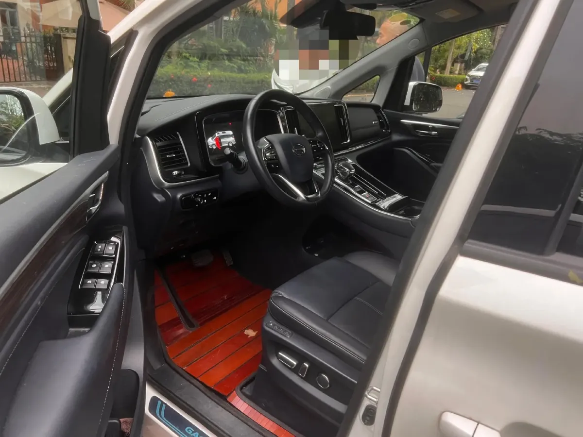 2021 GAC Trumpchi M8 2.0T 252HP L4 8AT,autocango,china used car exporter,china ev exporter,chinese used car exporter,chinese used ev exporter