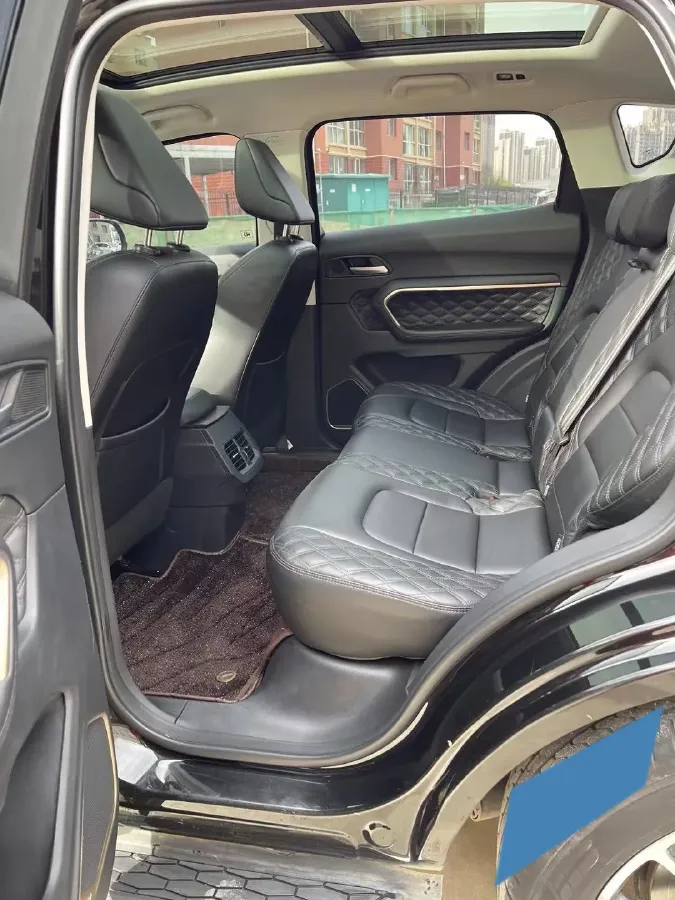 2021 Haval H6 1.5T 150HP L4 7DCT,autocango,china used car exporter,china ev exporter,chinese used car exporter,chinese used ev exporter