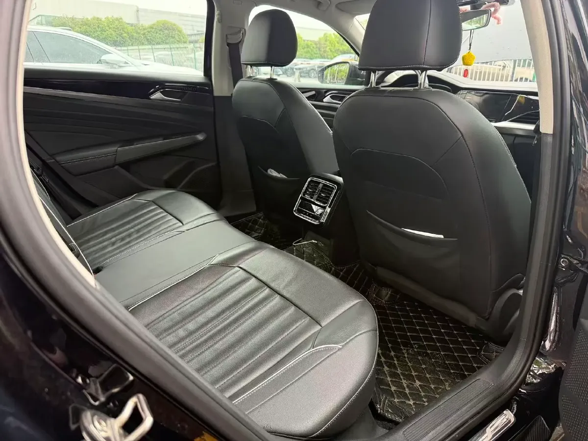 2022 Skoda Kodiak GT 2.0T 186HP L4 7DCT,autocango,china used car exporter,china ev exporter,chinese used car exporter,chinese used ev exporter