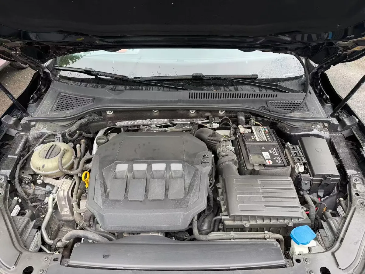 2022 Skoda Kodiak GT 2.0T 186HP L4 7DCT,autocango,china used car exporter,china ev exporter,chinese used car exporter,chinese used ev exporter