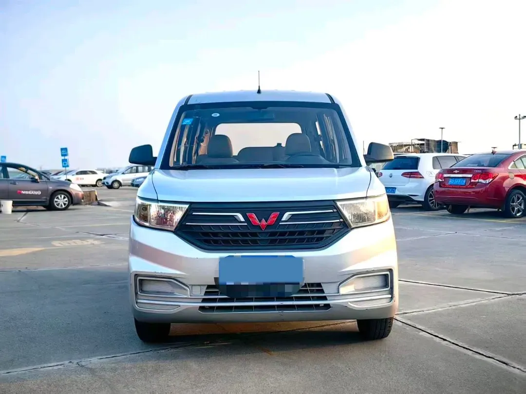 2021 ChangAn KuaYue KuaYueWang X3 1.6L 122HP L4 5MT,autocango,china used car exporter,china ev exporter,chinese used car exporter,chinese used ev exporter