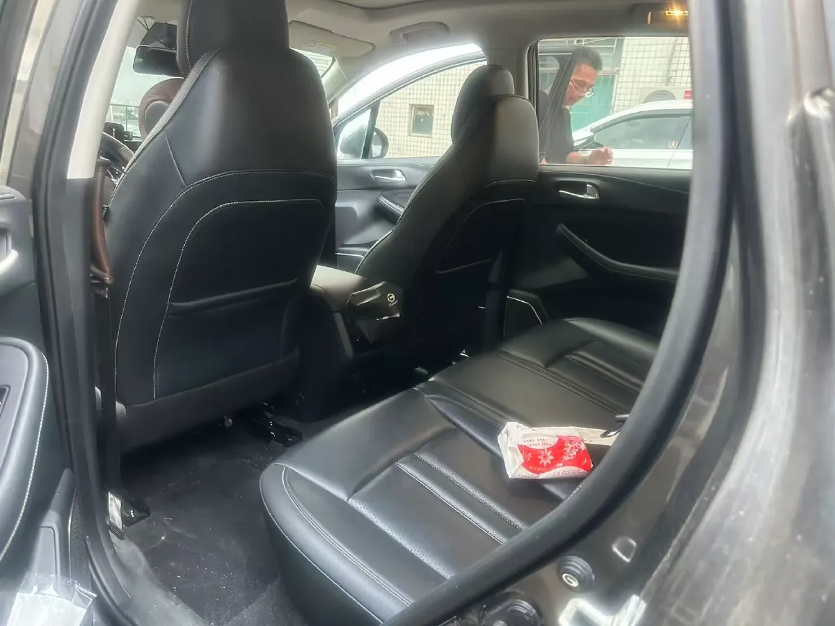 2022 GAC Trumpchi GS4 1.5T 169HP L4 6AT,autocango,china used car exporter,china ev exporter,chinese used car exporter,chinese used ev exporter