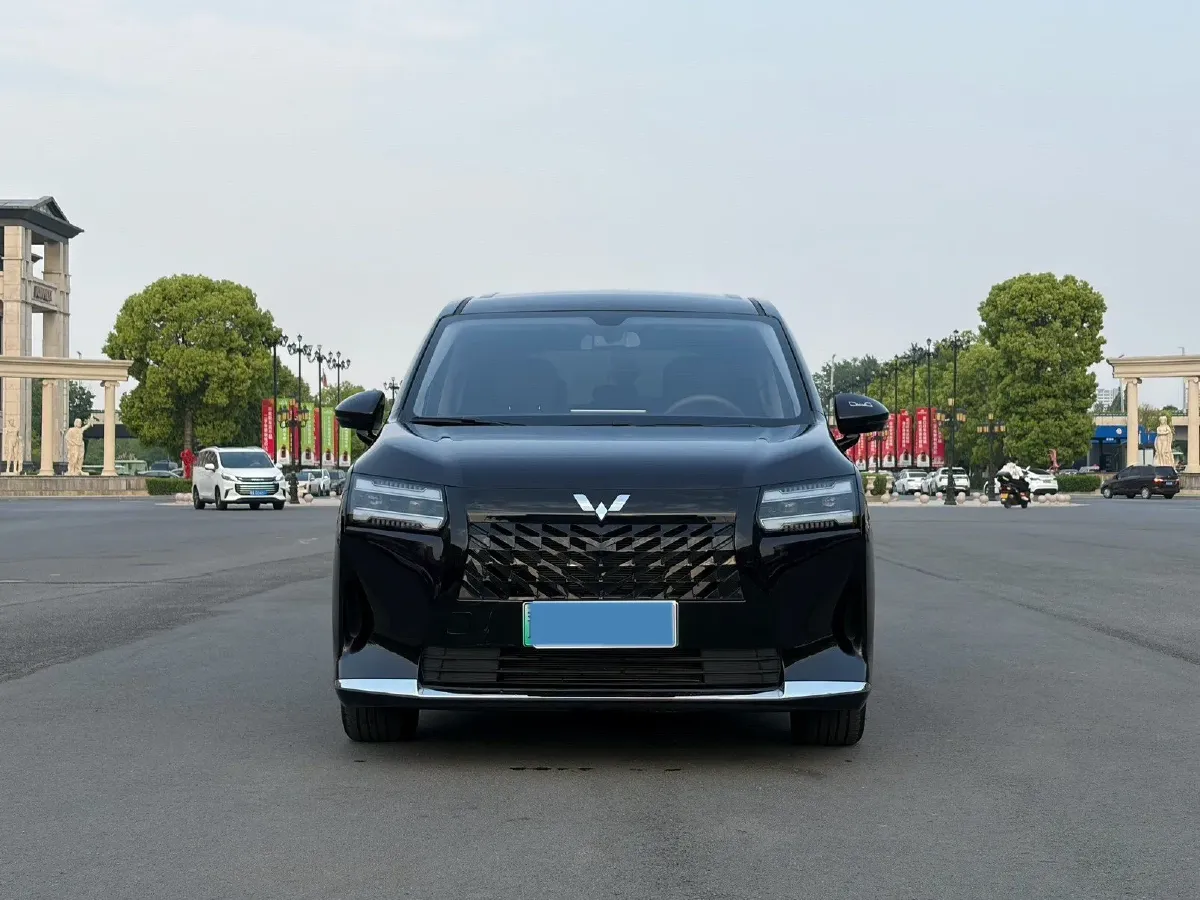 2025 Geely Galaxy L6 1.5L 112HP L4 1DHT PHEV 19.09KWH,autocango,china used car exporter,china ev exporter,chinese used car exporter,chinese used ev exporter