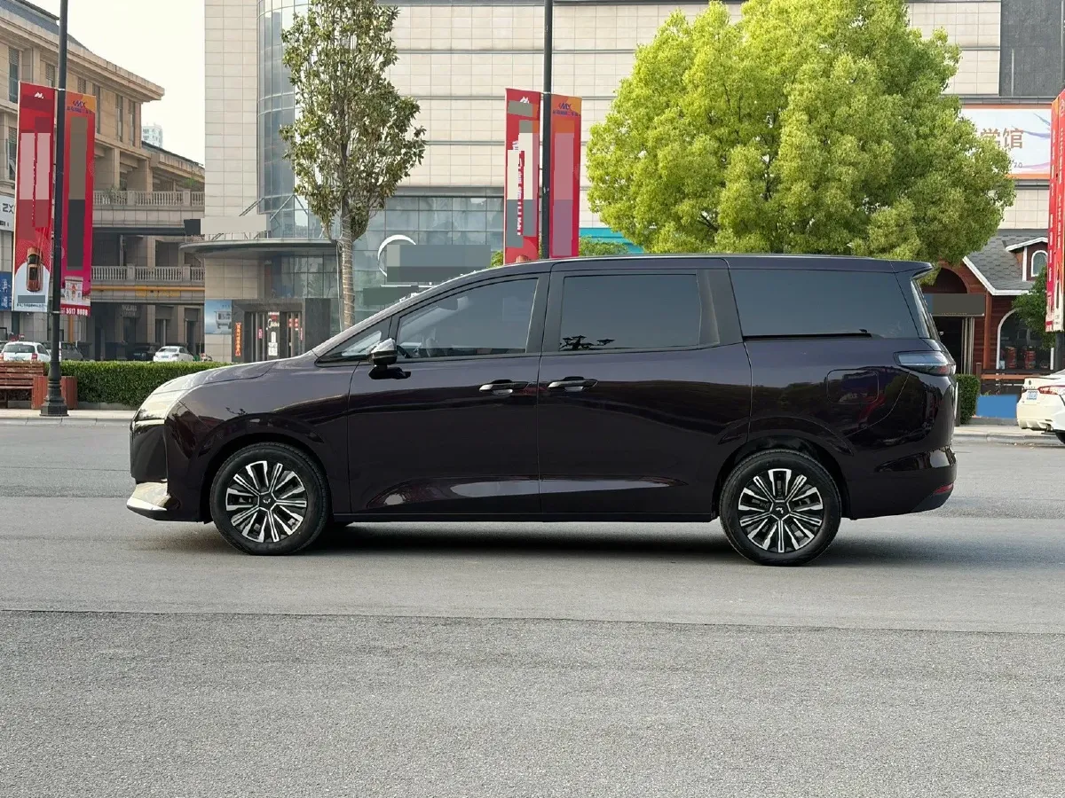 2025 Geely Galaxy L6 1.5L 112HP L4 1DHT PHEV 19.09KWH,autocango,china used car exporter,china ev exporter,chinese used car exporter,chinese used ev exporter