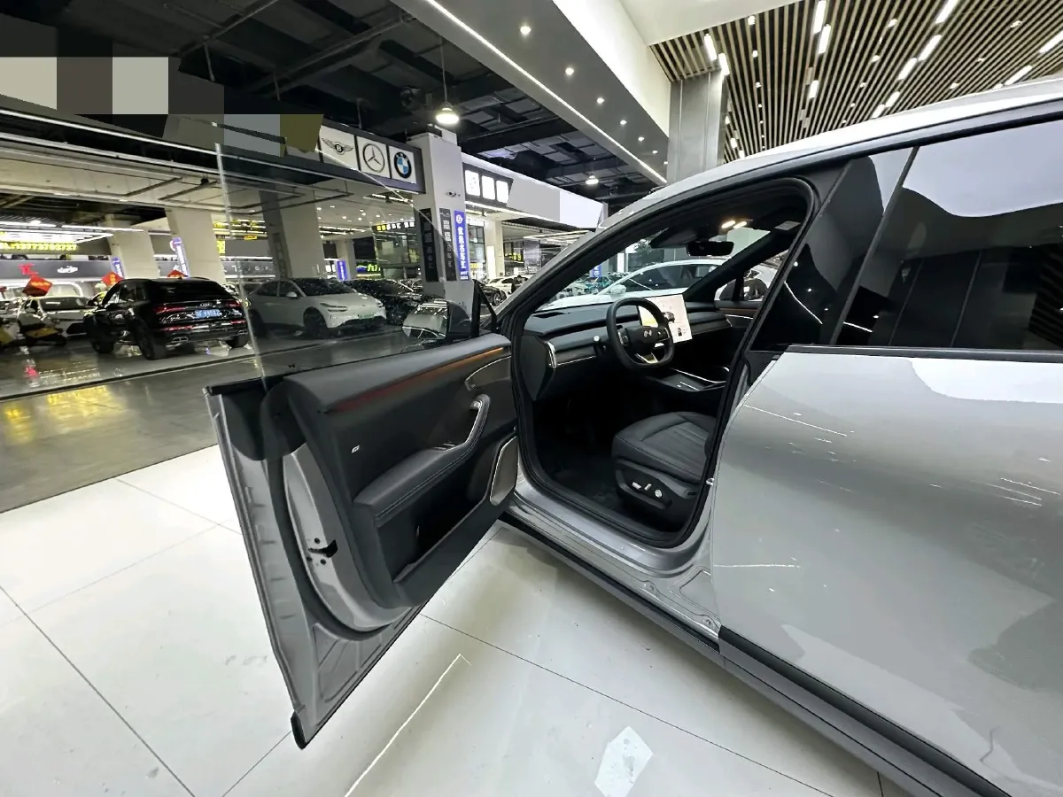 2024 ONVO L60 BEV 60KWH,autocango,china used car exporter,china ev exporter,chinese used car exporter,chinese used ev exporter