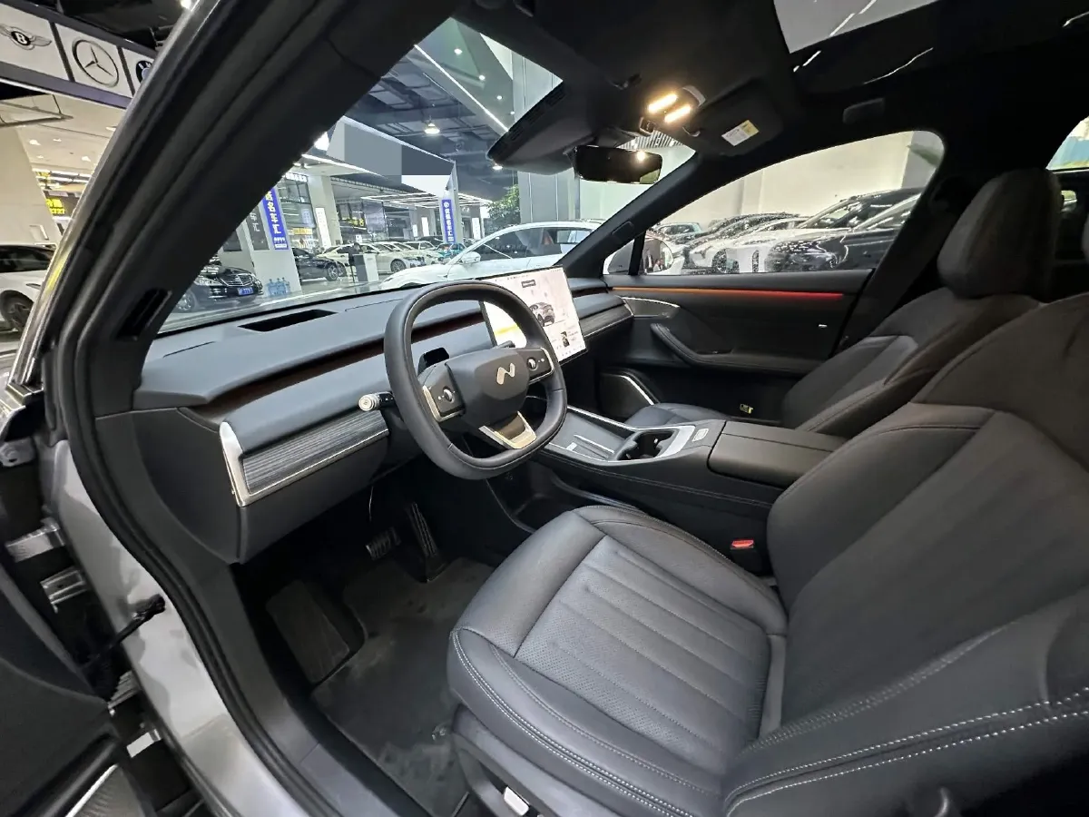 2024 ONVO L60 BEV 60KWH,autocango,china used car exporter,china ev exporter,chinese used car exporter,chinese used ev exporter