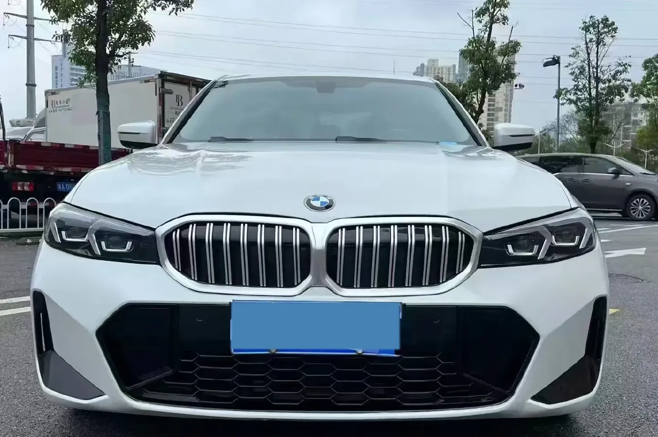 2023 BMW 3 Series 2.0T 156HP L4 8AT,autocango,china used car exporter,china ev exporter,chinese used car exporter,chinese used ev exporter