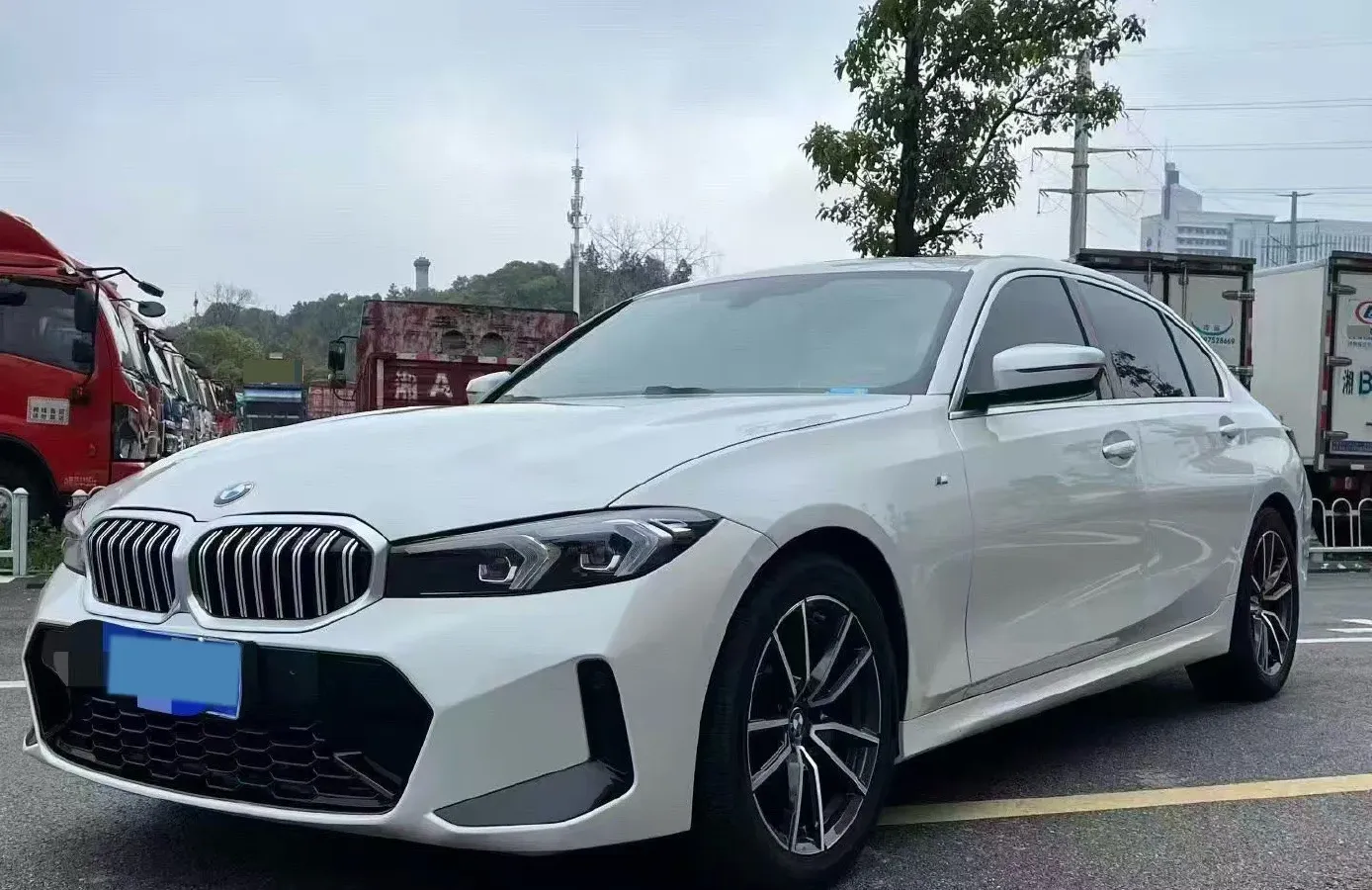 2023 BMW 3 Series 2.0T 156HP L4 8AT,autocango,china used car exporter,china ev exporter,chinese used car exporter,chinese used ev exporter