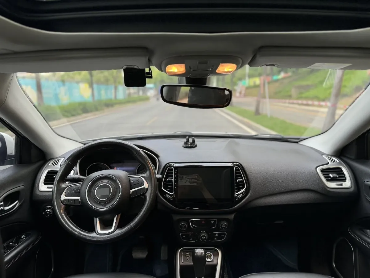 2017 Jeep Compass 1.4T 165HP L4 7DCT,autocango,china used car exporter,china ev exporter,chinese used car exporter,chinese used ev exporter