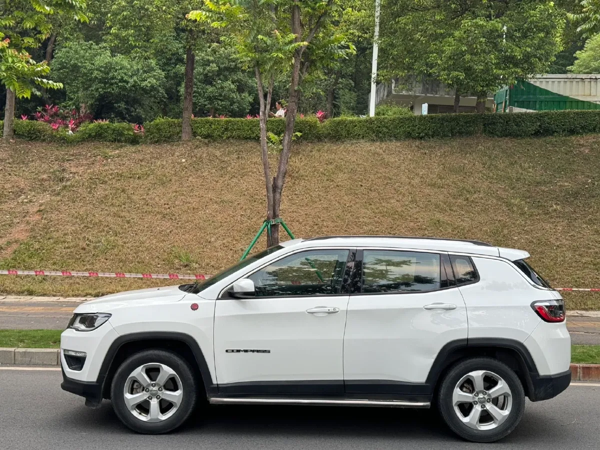 2017 Jeep Compass 1.4T 165HP L4 7DCT,autocango,china used car exporter,china ev exporter,chinese used car exporter,chinese used ev exporter