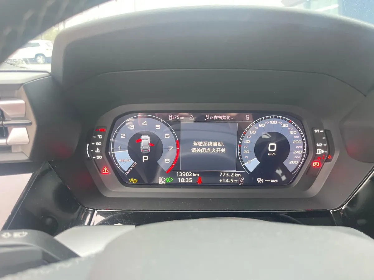 2025 Audi A3 1.5T 160HP L4 7DCT,autocango,china used car exporter,china ev exporter,chinese used car exporter,chinese used ev exporter