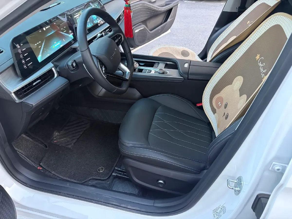 2022 Chery Arrizo 8 1.6T 197HP L4 7DCT,autocango,china used car exporter,china ev exporter,chinese used car exporter,chinese used ev exporter