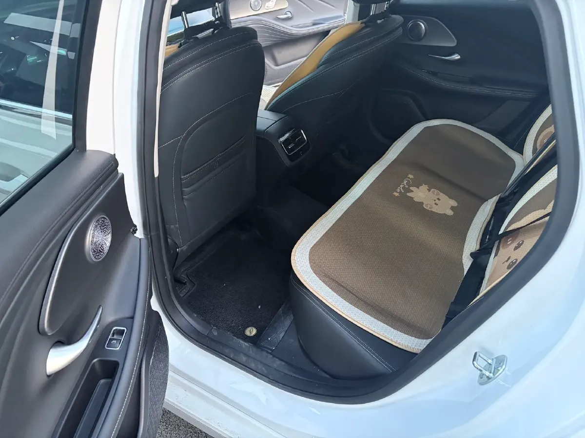 2022 Chery Arrizo 8 1.6T 197HP L4 7DCT,autocango,china used car exporter,china ev exporter,chinese used car exporter,chinese used ev exporter