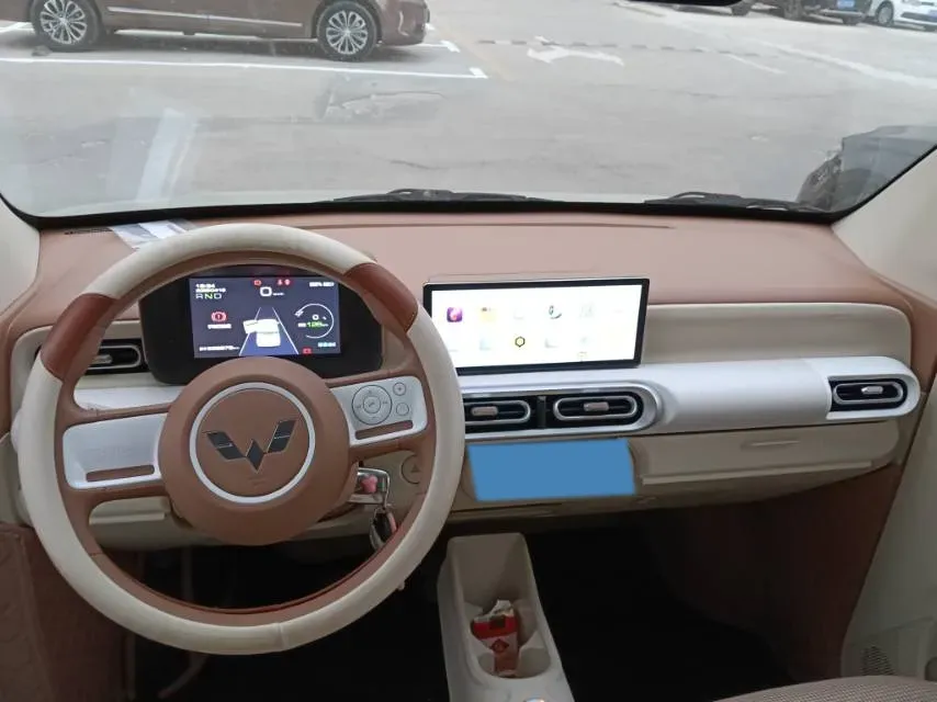 2024 WuLing HongGuang MINI EV BEV 17.3KWH,autocango,china used car exporter,china ev exporter,chinese used car exporter,chinese used ev exporter