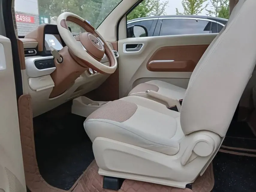 2024 WuLing HongGuang MINI EV BEV 17.3KWH,autocango,china used car exporter,china ev exporter,chinese used car exporter,chinese used ev exporter