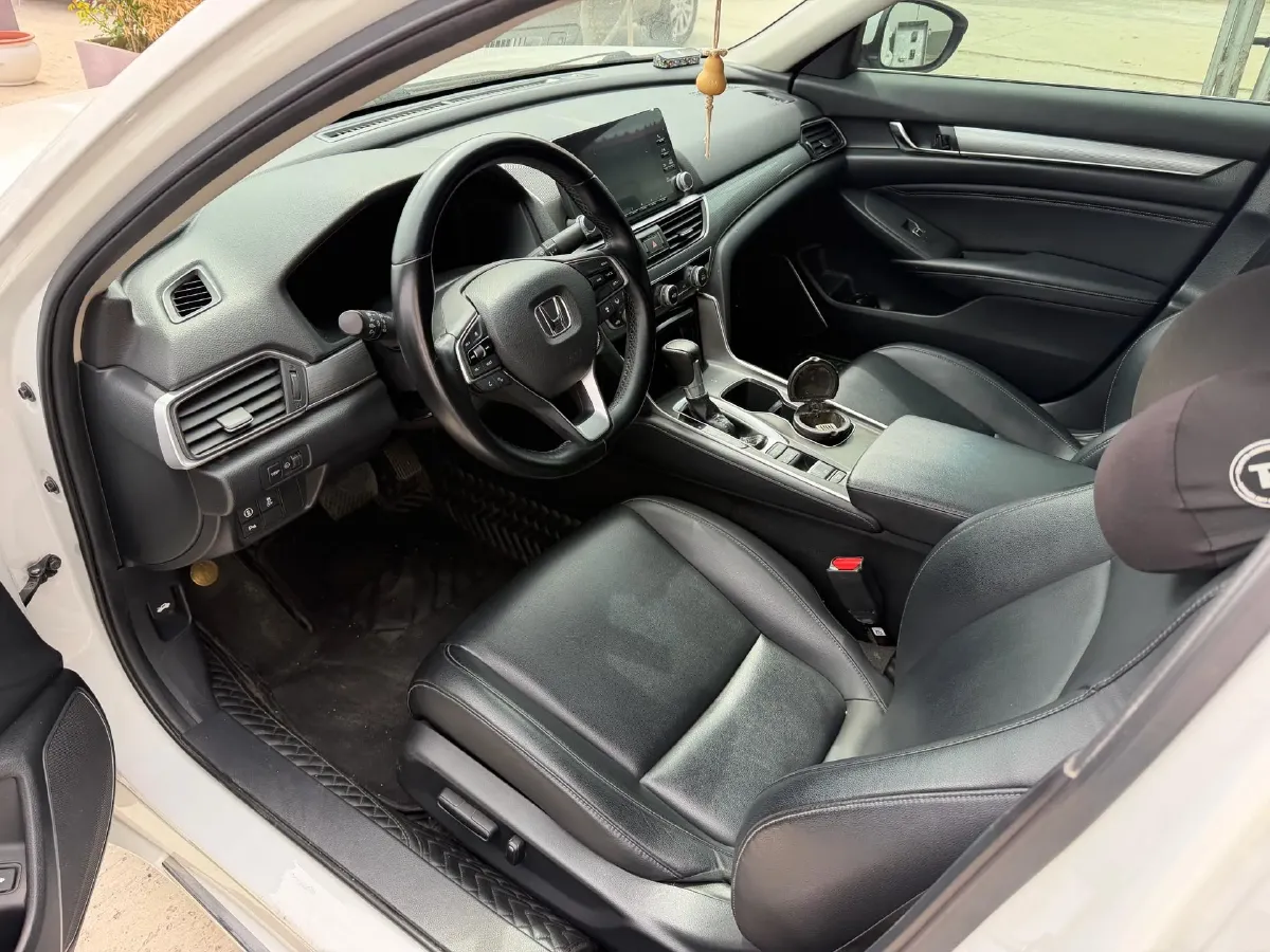 2021 Honda Accord 1.5T 194HP L4 CVT,autocango,china used car exporter,china ev exporter,chinese used car exporter,chinese used ev exporter